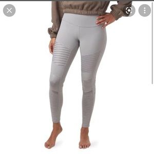 High-waist moto legging from Alo Yoga size medium.